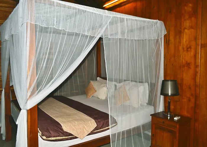 Joglo Bali Guest house *