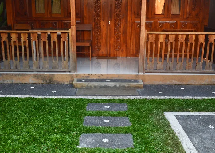 Joglo Bali * Penatih