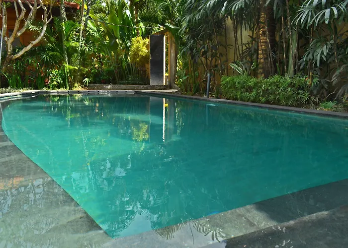 Joglo Bali Penatih