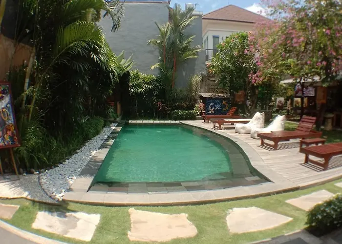 Joglo Bali Penatih